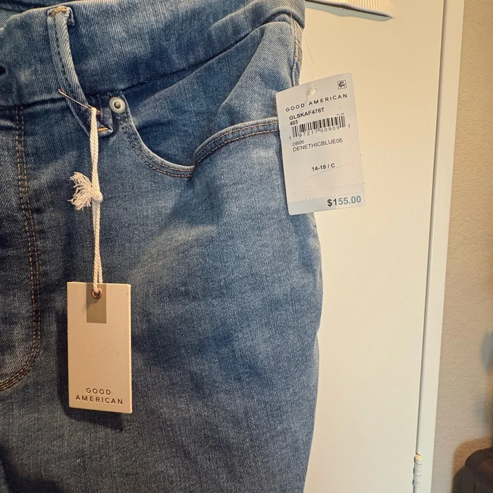 NWT Sz 14-18 Good American Always Fits Straight Jeans Retail $155 - Picture 4 of 6